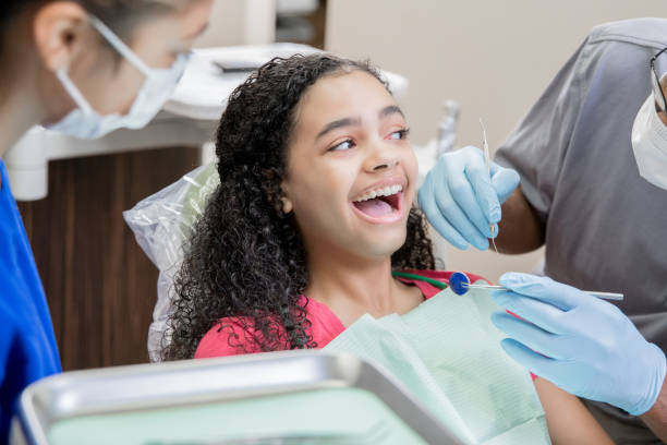 Best Emergency Cosmetic Dentistry in Huntington Park, CA