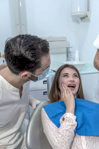 Best Emergency Dentist for Knocked-Out Tooth in Huntington Park, CA